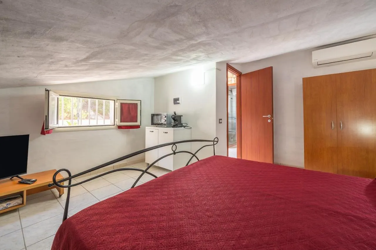 Ferienhaus Villa Il Lentischio - Rosmarino SantʼAntìoco Italien